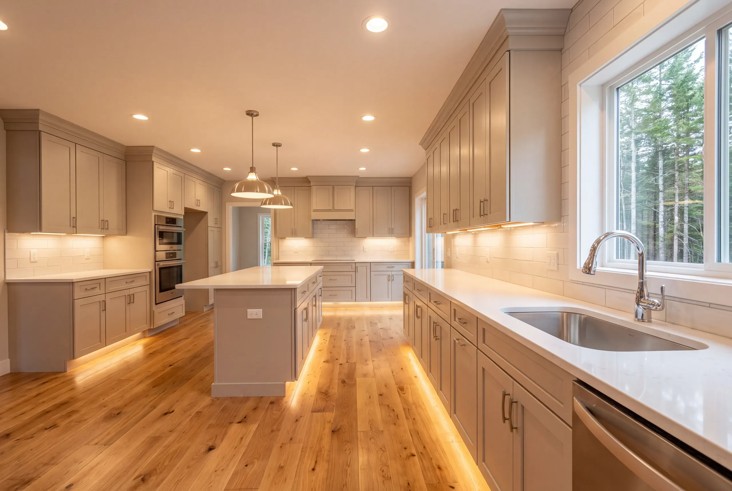 Builder walking a long private drive before a Mt. Vernon kitchen project